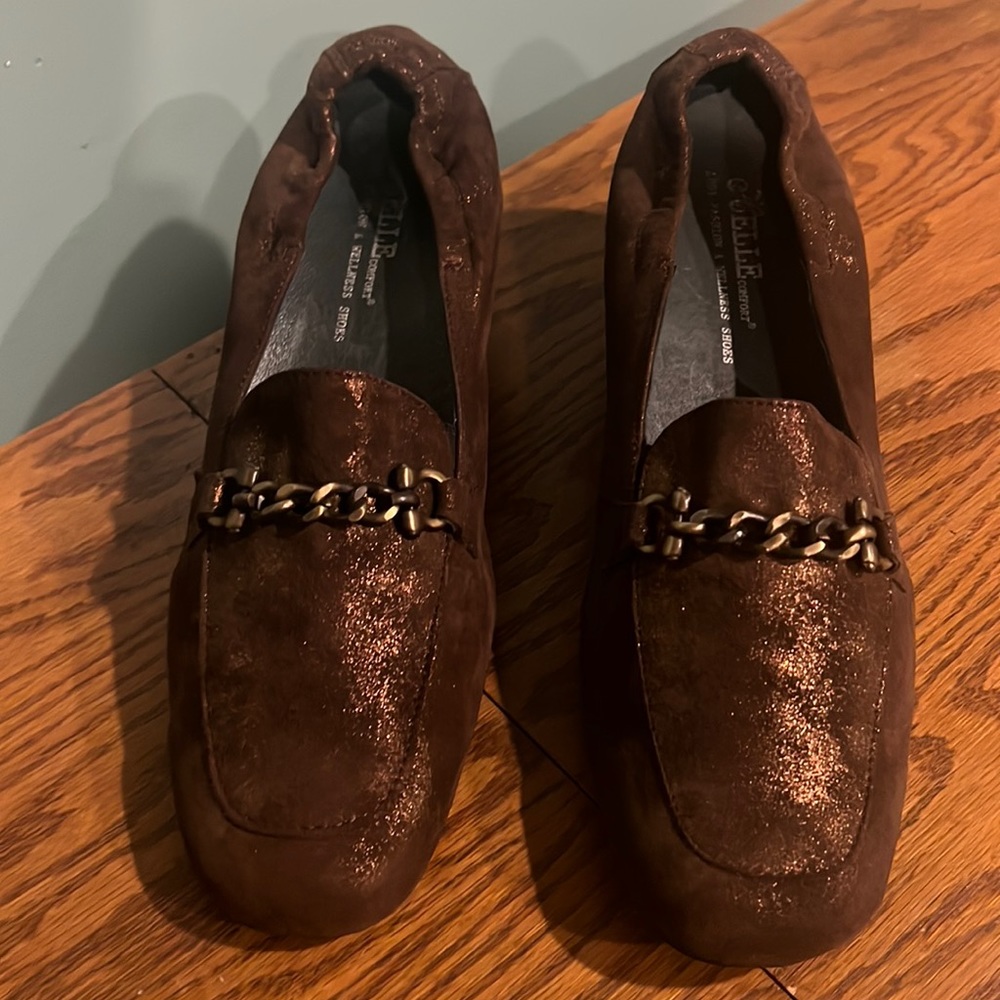 HELLE Comfort fashion & wellness Metallic Brown Suede loafers.  EU 41